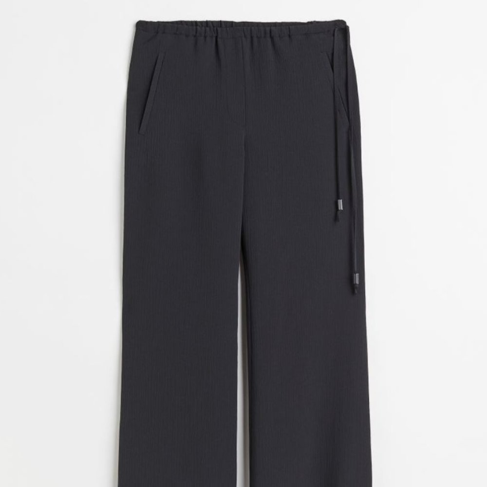 H&M Black Flared Pants